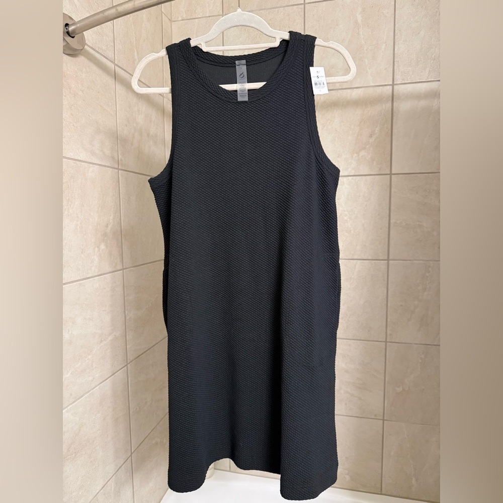 NWT Lou & Grey black sleeveless sheath dress with pockets, size Large